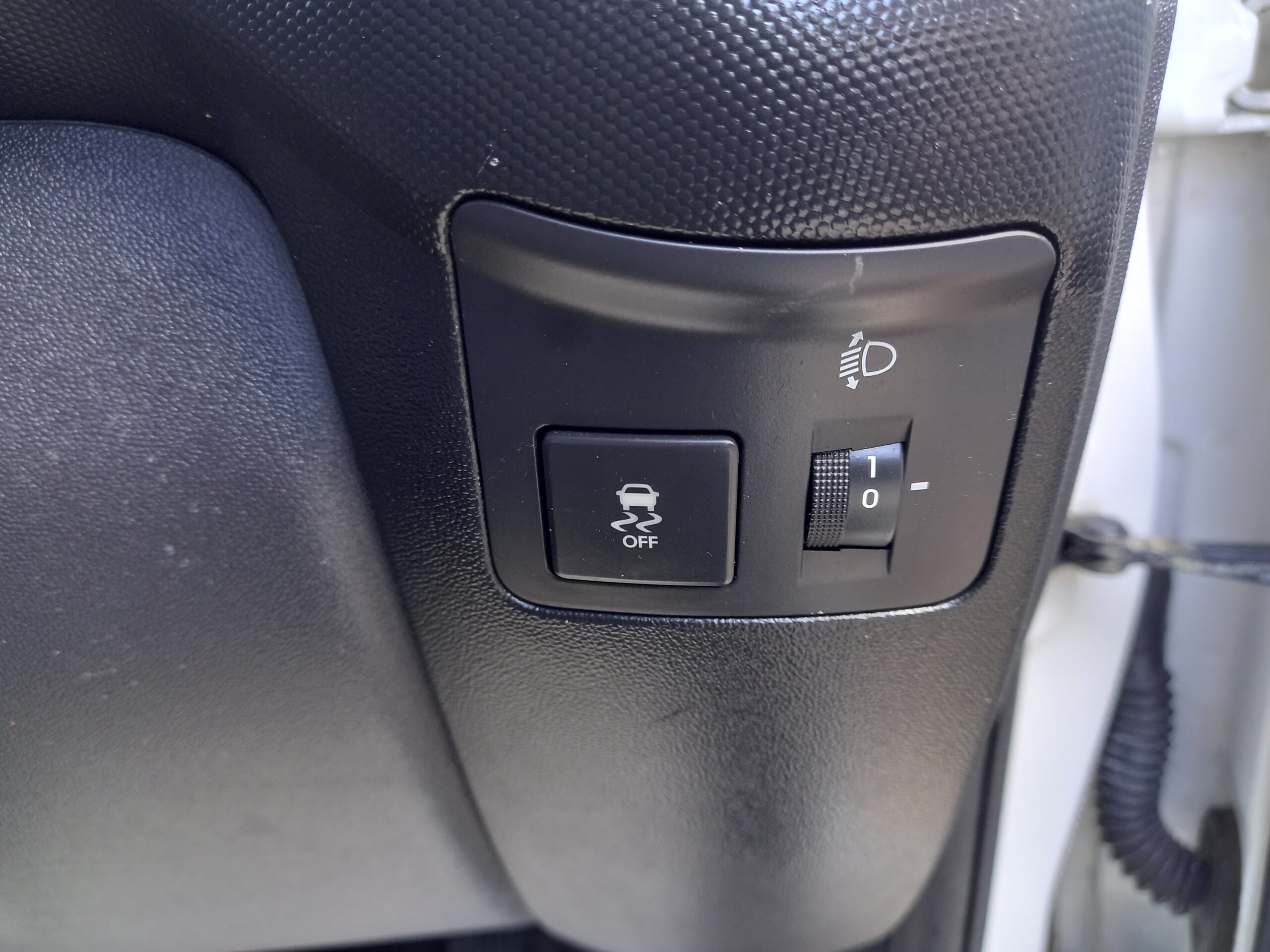 KIA SOUL 1.6 CRDi 2 5dr Automatic 2011 92,000 miles Full Service History 3 Months Warranty - Image 32