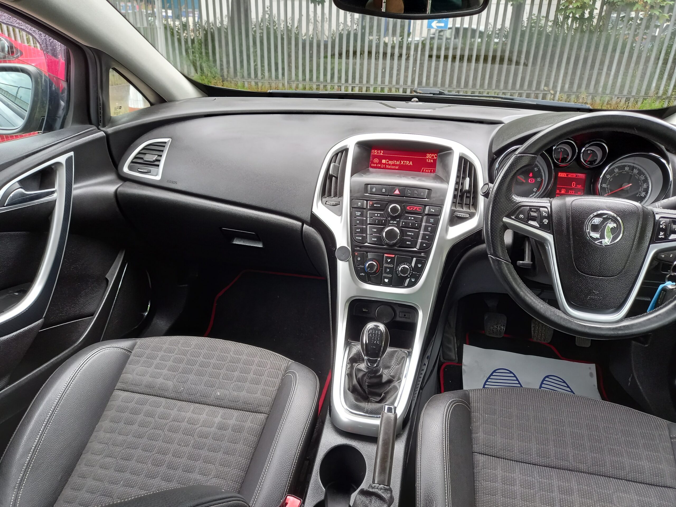 VAUXHALL ASTRA GTC 2.0 CDTi 16V SRi 3dr 2013 163,000 Miles Full Service History - Image 19