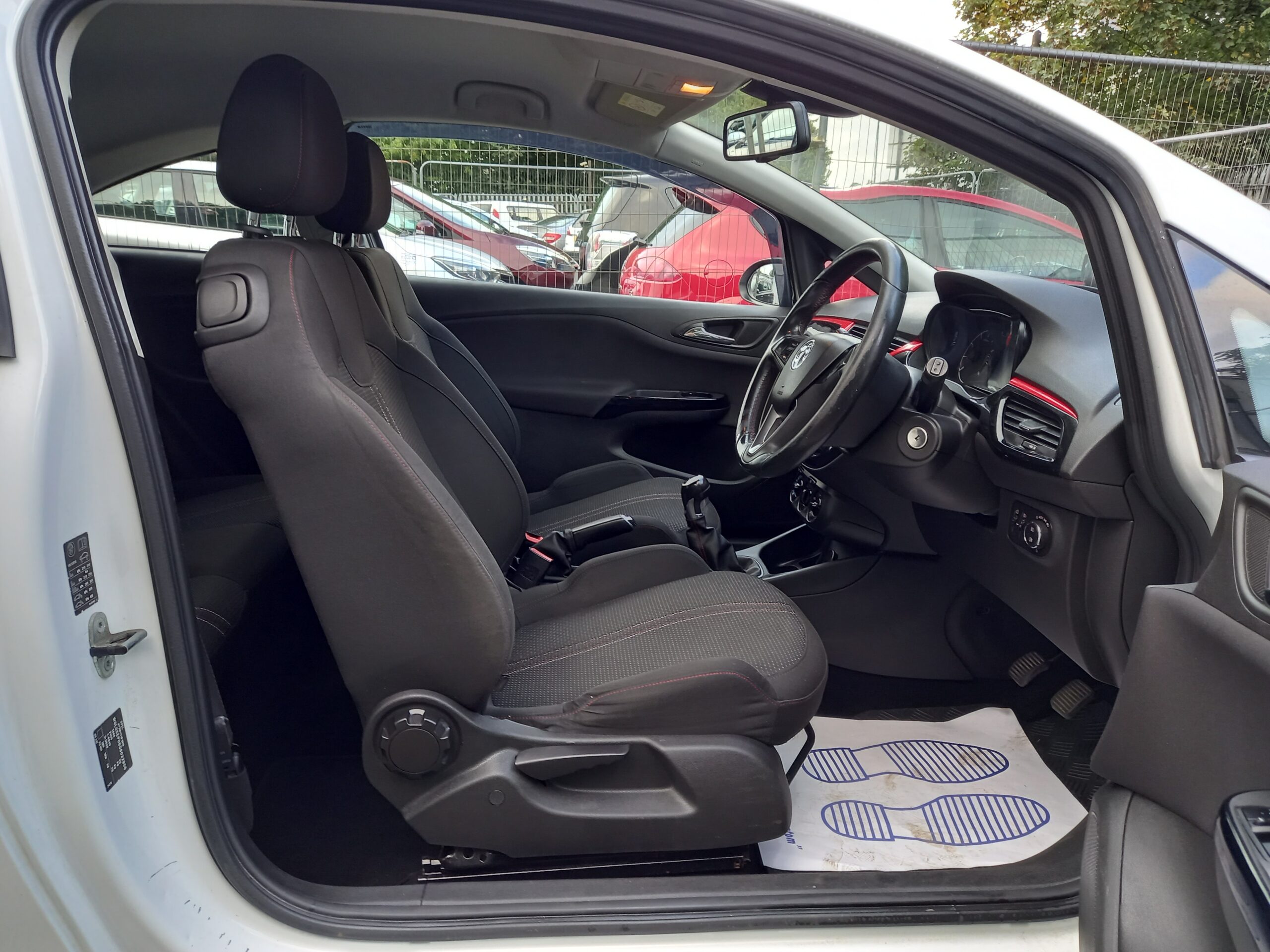 VAUXHALL CORSA 1.4 ecoFLEX SRi 3dr White 2015 71,000 Miles Full Service History 3 Months Warranty - Image 13