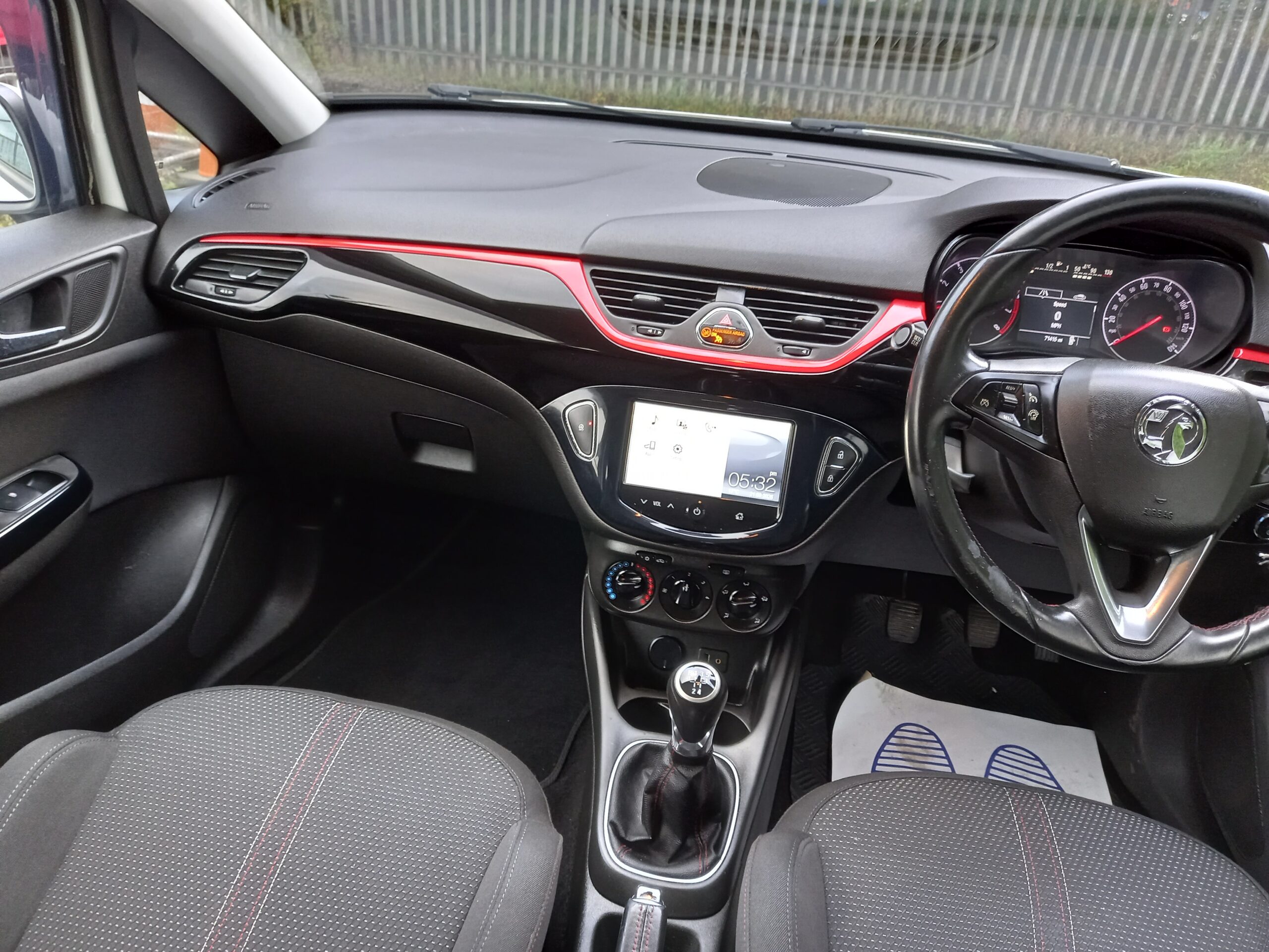 VAUXHALL CORSA 1.4 ecoFLEX SRi 3dr White 2015 71,000 Miles Full Service History 3 Months Warranty - Image 16