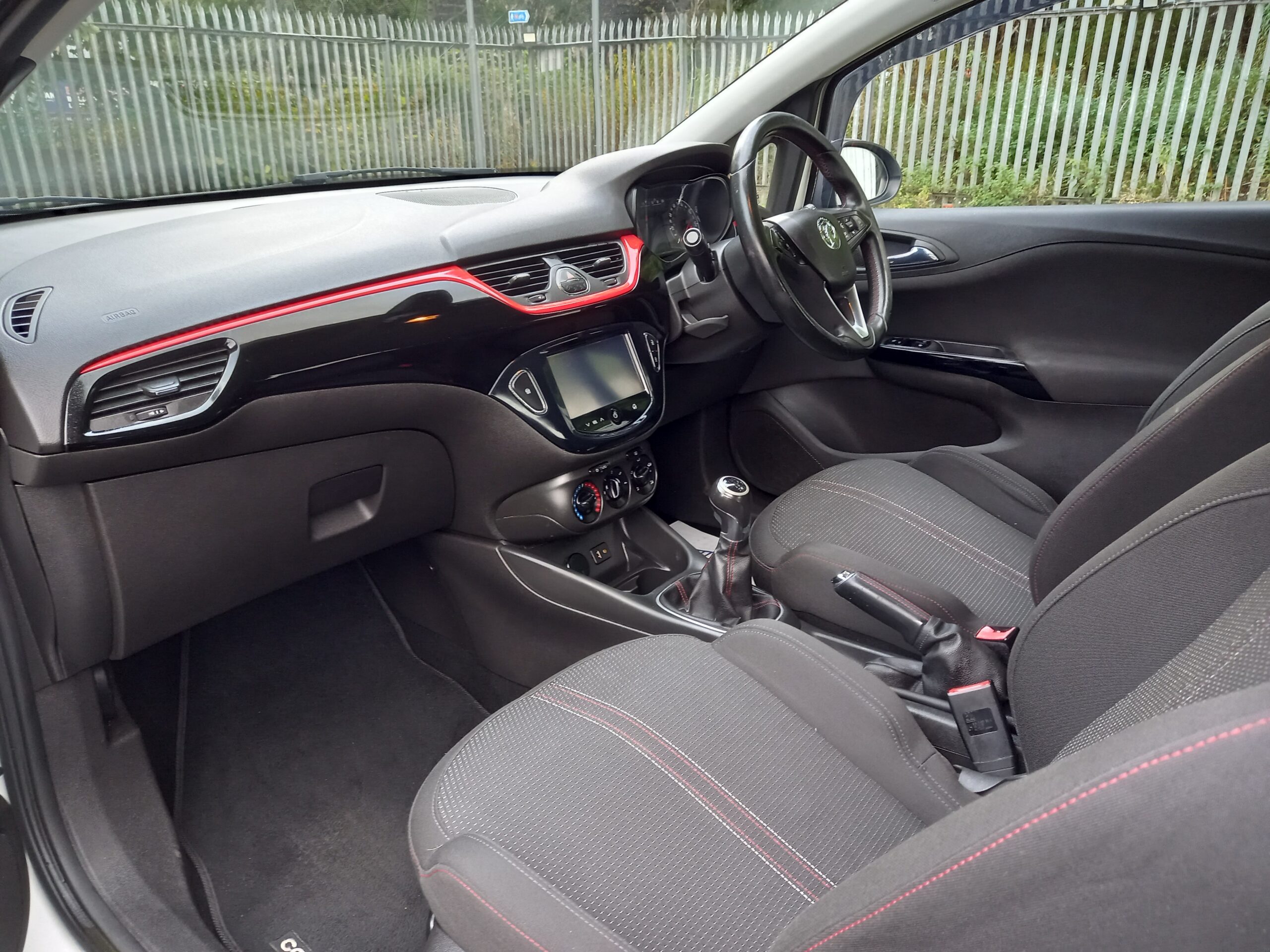 VAUXHALL CORSA 1.4 ecoFLEX SRi 3dr White 2015 71,000 Miles Full Service History 3 Months Warranty - Image 22