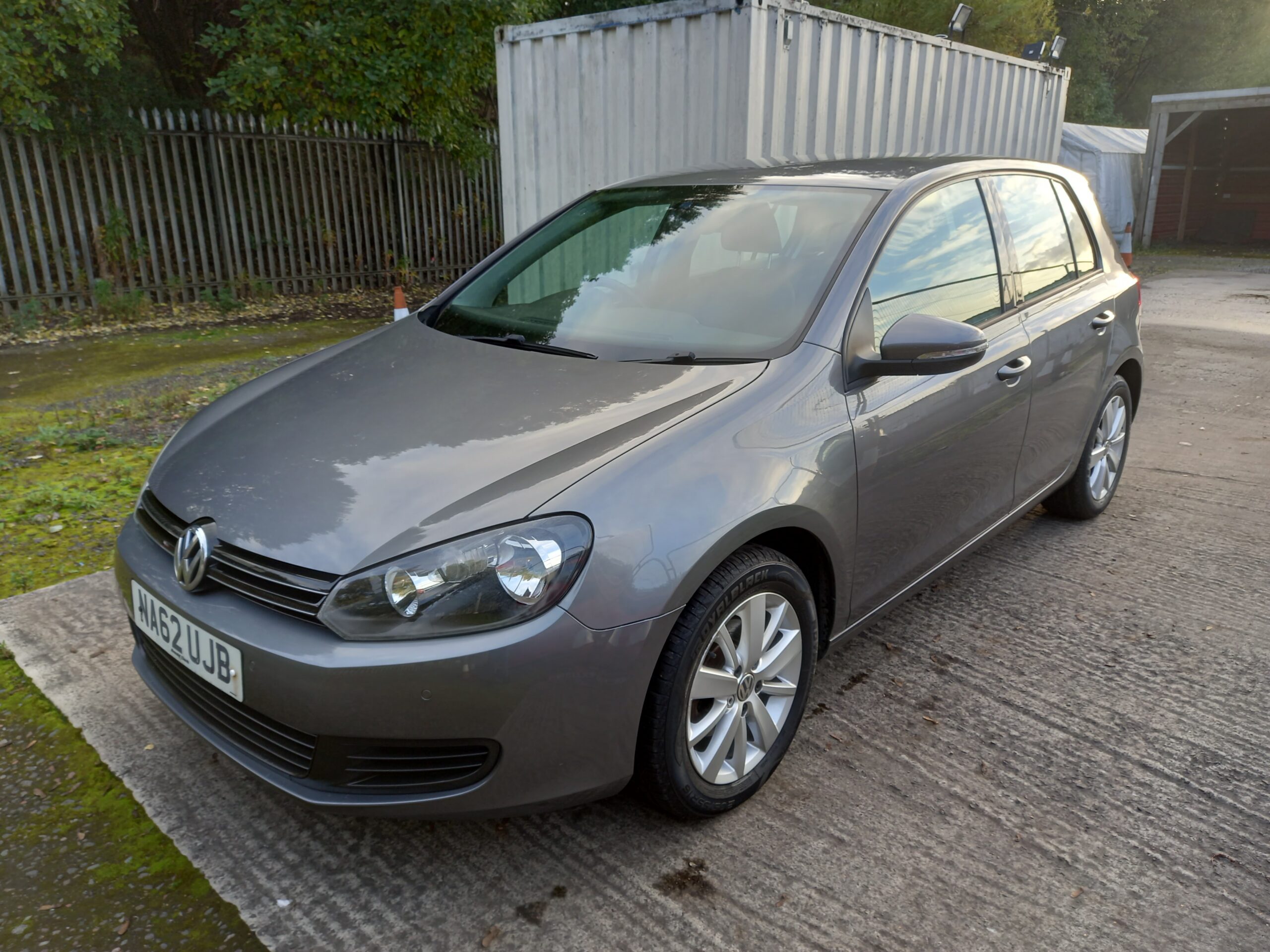 VOLKSWAGEN GOLF 1.6 TDi 105 Match 5dr 2012 95,000 Miles Service History £35 road tax 3 Months Warranty - Image 3