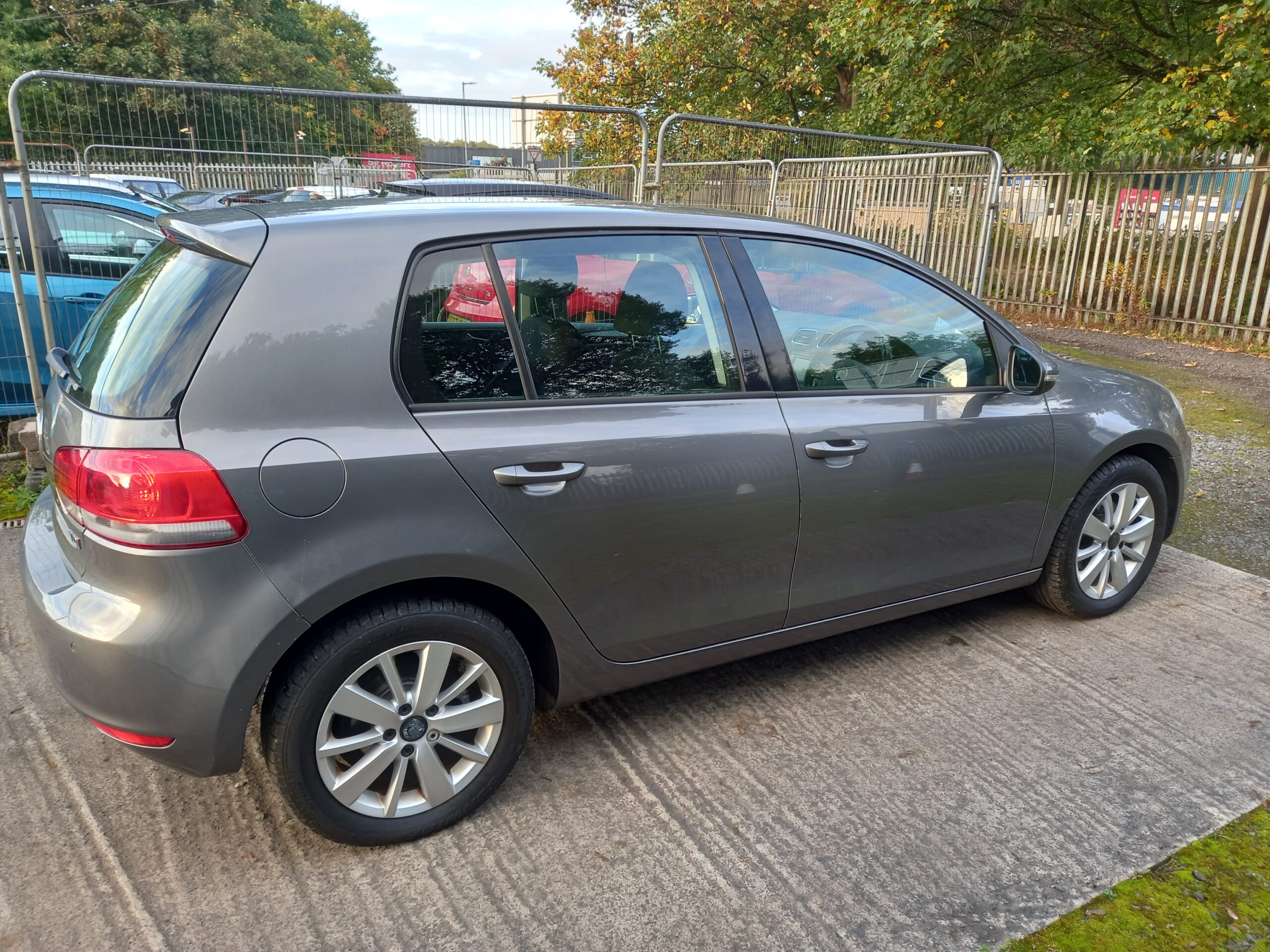 VOLKSWAGEN GOLF 1.6 TDi 105 Match 5dr 2012 95,000 Miles Service History £35 road tax 3 Months Warranty - Image 6
