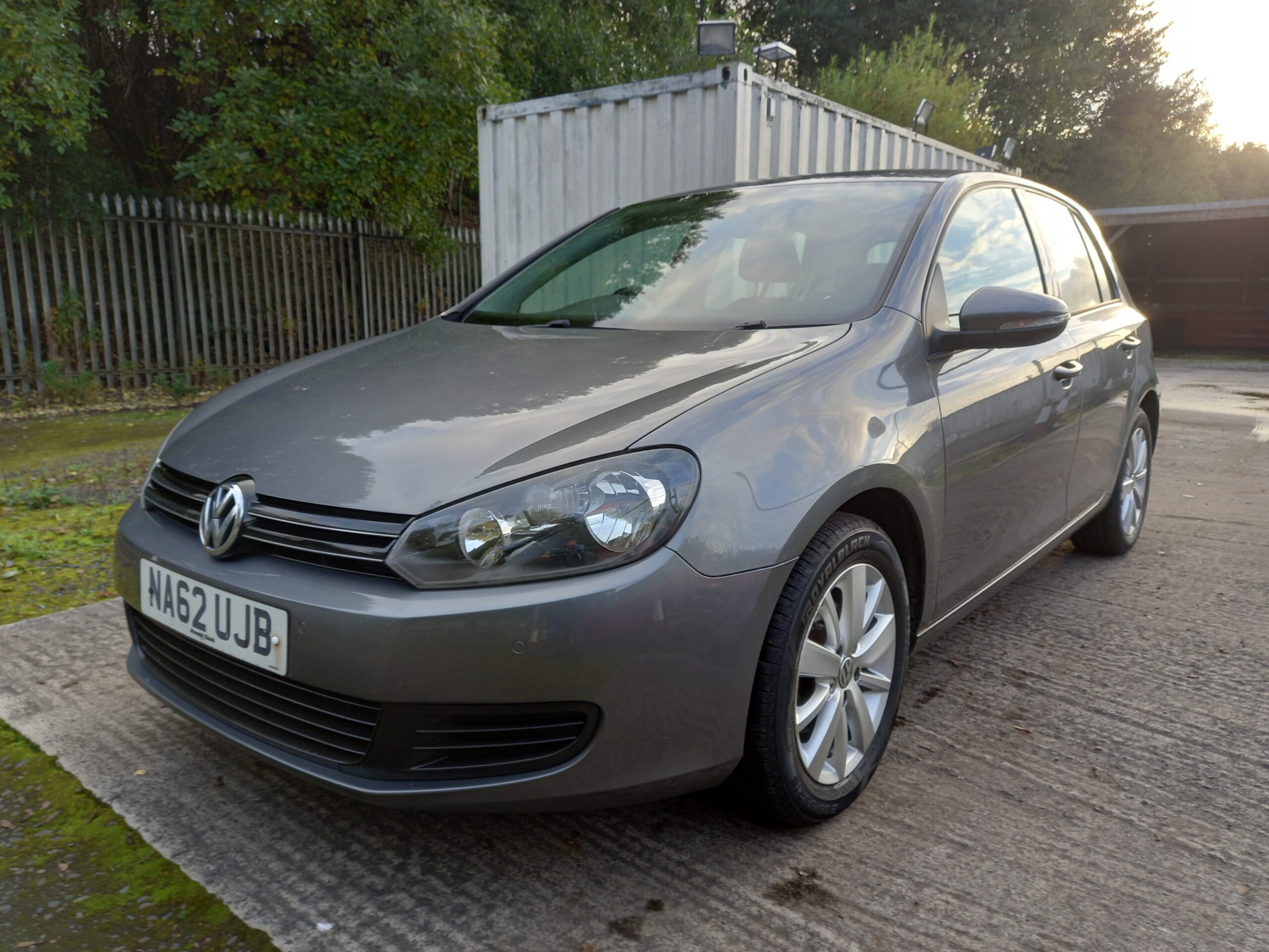 VOLKSWAGEN GOLF 1.6 TDi 105 Match 5dr 2012 95,000 Miles Service History £35 road tax 3 Months Warranty