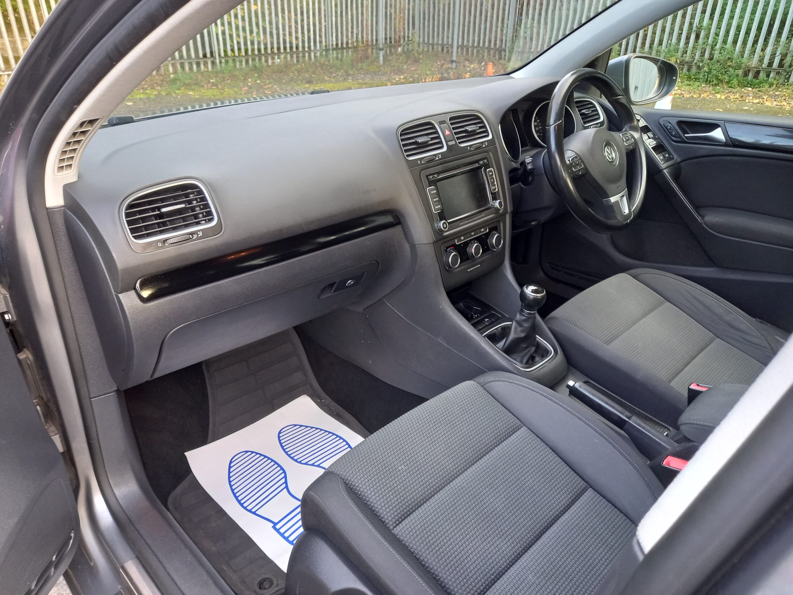 VOLKSWAGEN GOLF 1.6 TDi 105 Match 5dr 2012 95,000 Miles Service History £35 road tax 3 Months Warranty - Image 22