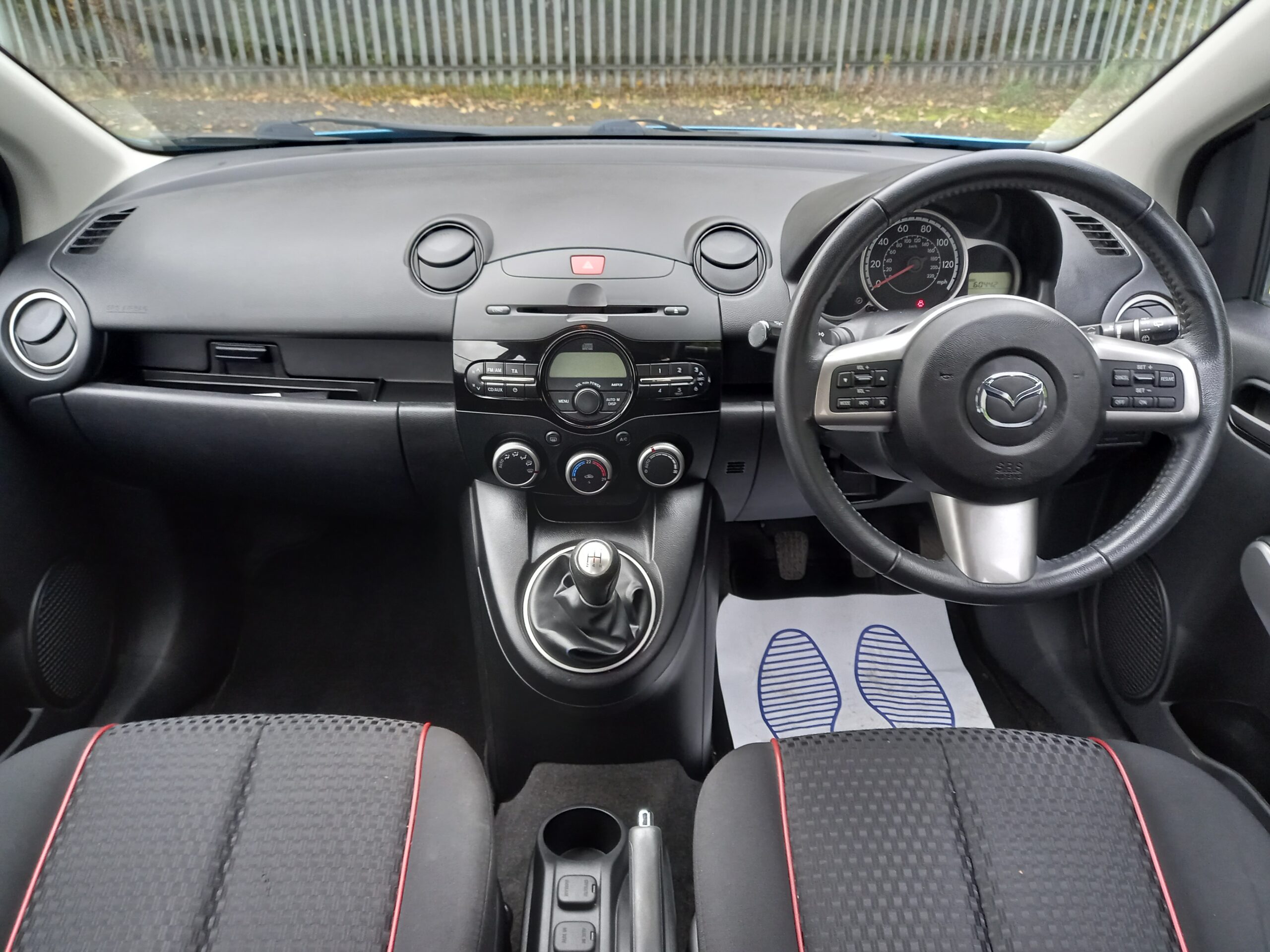 MAZDA 2 1.5 Sport 5dr 2011 60,000 Miles Service History Ulez Complinat 3 Months Warranty - Image 14