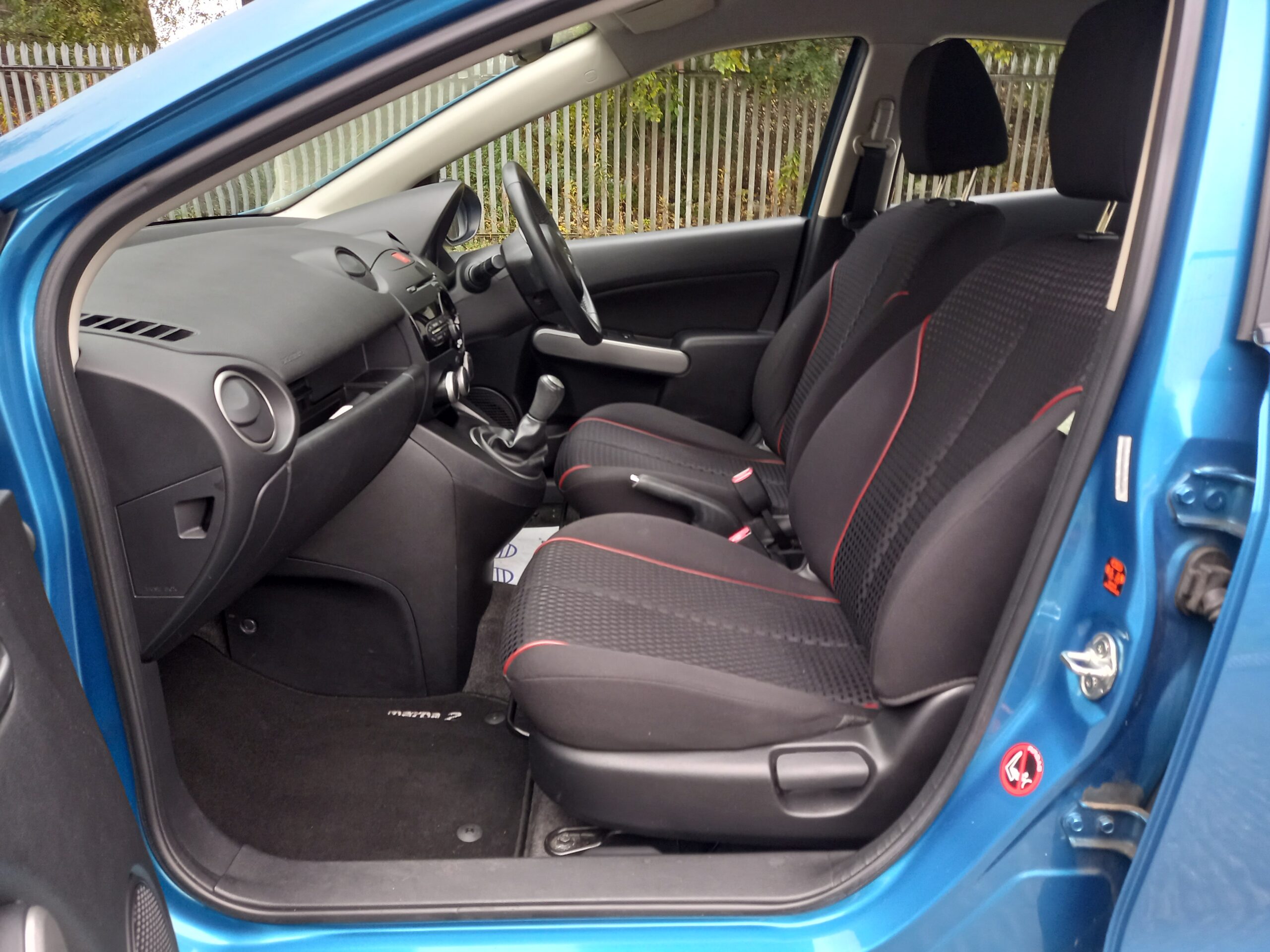 MAZDA 2 1.5 Sport 5dr 2011 60,000 Miles Service History Ulez Complinat 3 Months Warranty - Image 21