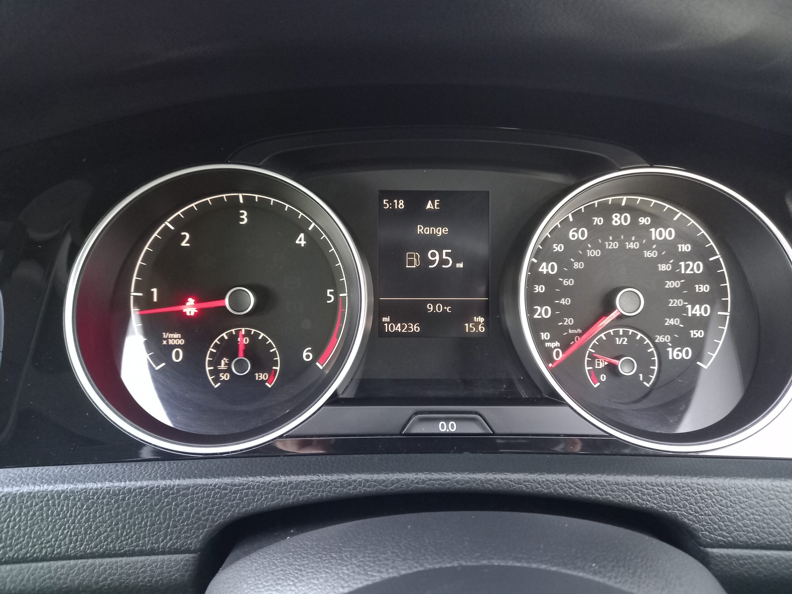 VOLKSWAGEN GOLF 2.0 TDI GT 5dr 2013 104,000 miles Full Service History £20 road tax **3 Months Warranty** - Image 32
